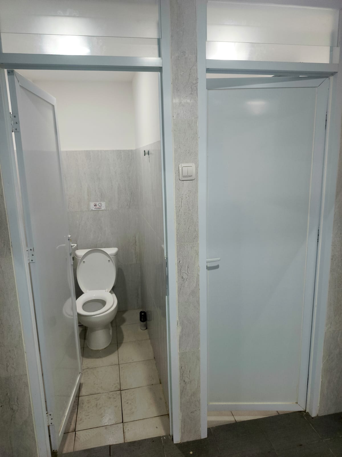 Fasilitas 12